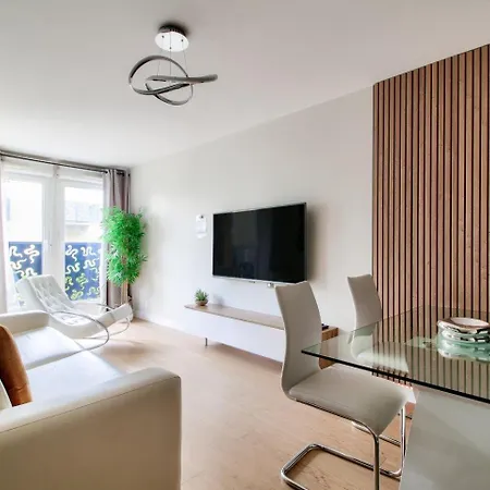 123home - & Xl * Montévrain